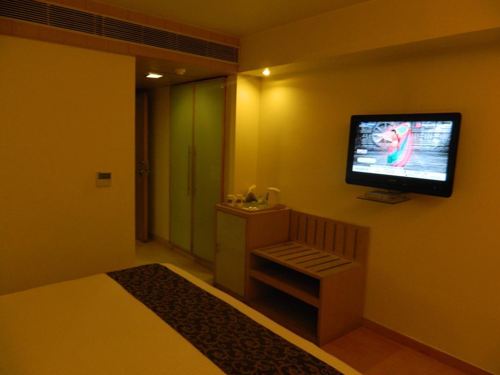 Park Maple Hotel Amritsar Exterior foto