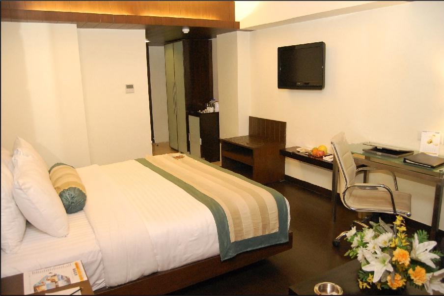 Park Maple Hotel Amritsar Exterior foto